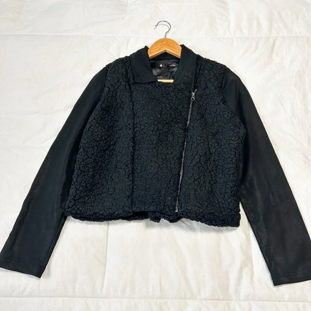 NWT Revolve Krisa Black Sherpa Moto Jacket Size Medium